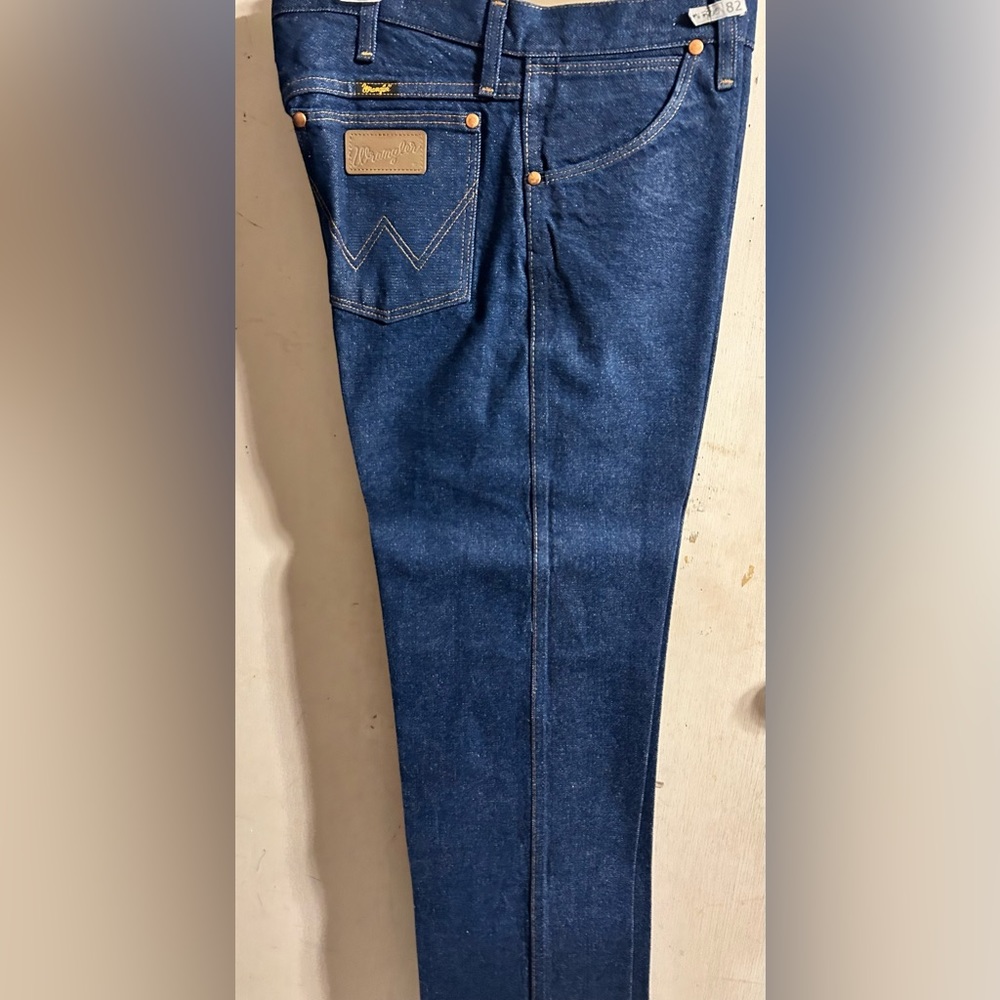 Men’s Wrangler Bootcut Blue Jeans(heavy starch)